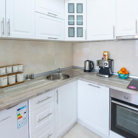 Modern ǀ 1 Bedroom ǀ Wifi สโกเปีย ภายนอก รูปภาพ
