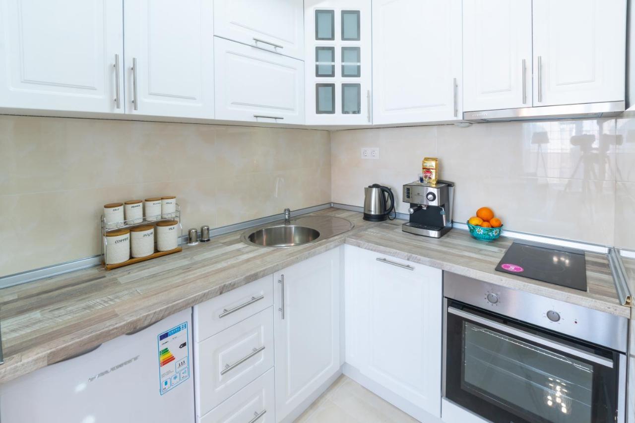Modern ǀ 1 Bedroom ǀ Wifi สโกเปีย ภายนอก รูปภาพ